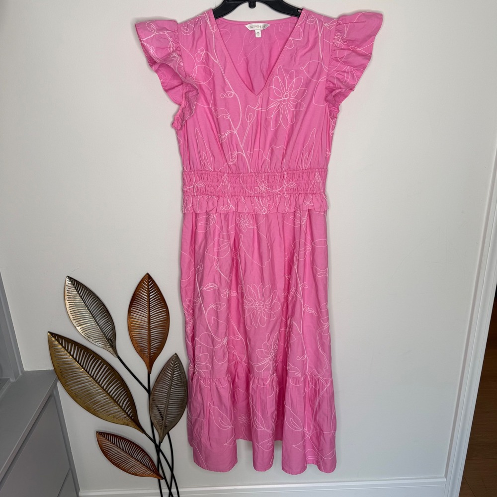 Crown & Ivy Pink Floral Embroidered Flutter Sleeve Smocked Midi Dress Womens M - Picture 3 of 8
